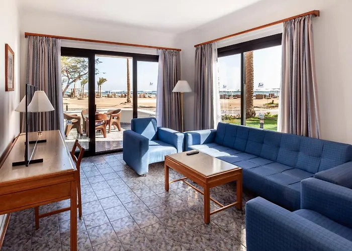 Pharaoh Azur 4* الغردقة